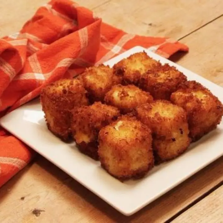 Mac & Cheese Bites (6 Pieces)