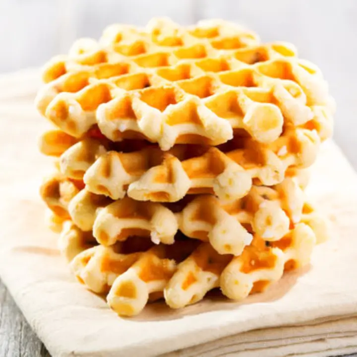 Half White Bueno Waffle